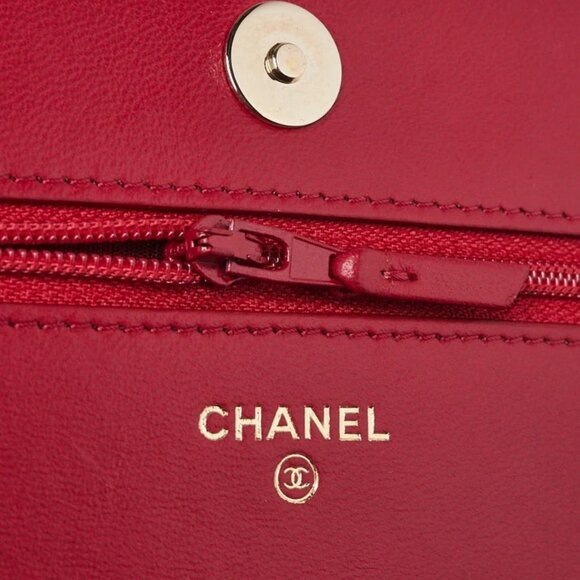 Chanel Red Quilted Lambskin Leather All About Chanel WOC Clutch Bag - Picture 12 of 12